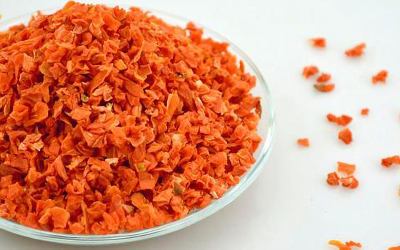 carrot cubes 拷贝.jpg